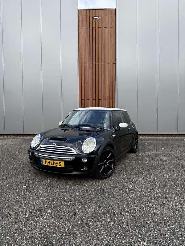 Zwart Gebruikt 2003 Mini Cooper S Hatchback | € 5.999 (Super prijs) - Afbeelding 1/4