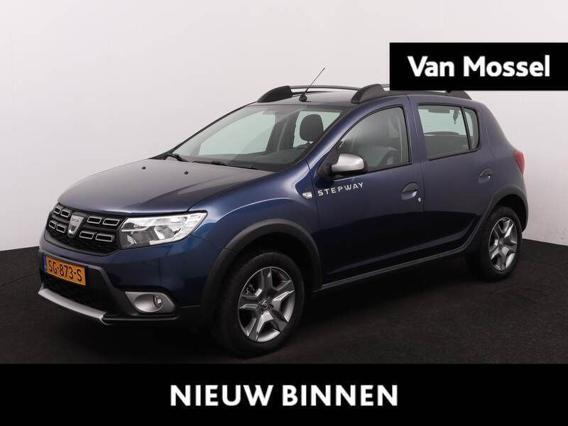 Blauw Gebruikt 2018 Dacia Sandero Stepway Hatchback | € 13.940 (Iets duurder) - Afbeelding 1/4
