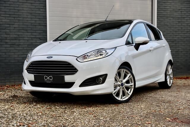 Wit Gebruikt 2016 Ford Fiesta ST Hatchback | € 9.950 (Iets duurder) - Afbeelding 1/3