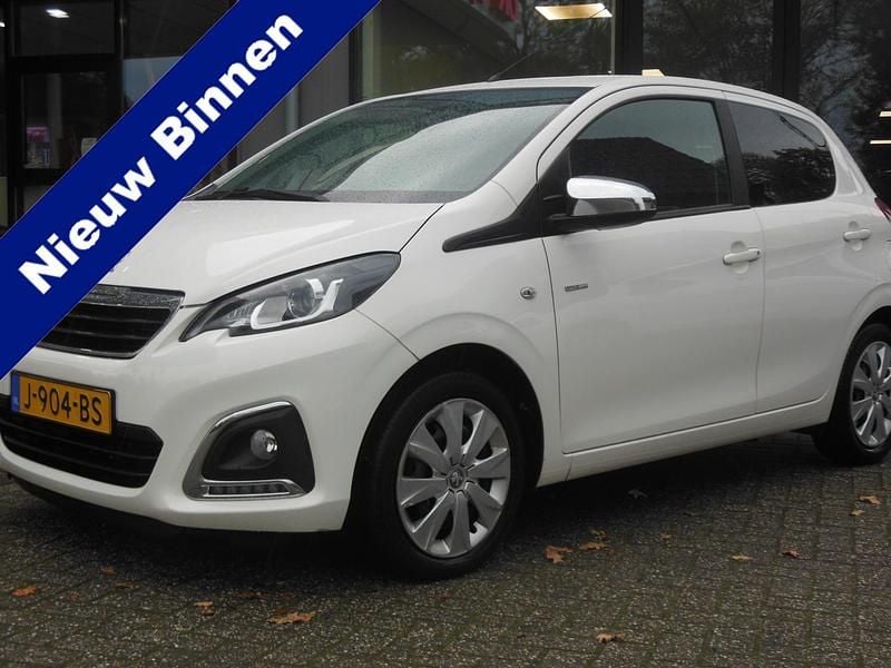 Wit Gebruikt 2020 Peugeot 108 Style Hatchback | € 8.650 (Eerlijke prijs) - Afbeelding 1/4