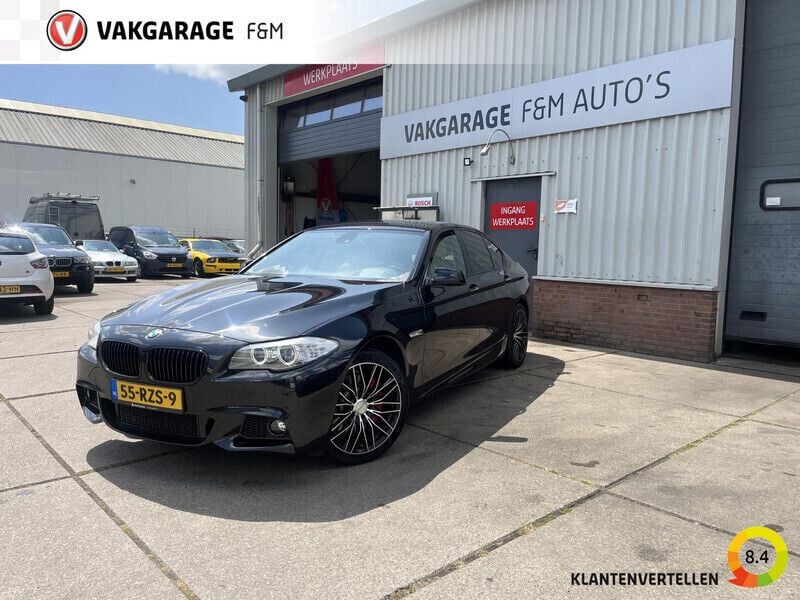 Zwart, metallic lak Gebruikt 2011 BMW 528 Executive Sedan | € 21.950 (Iets duurder) - Afbeelding 1/4