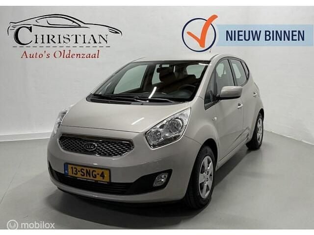 Beige Gebruikt 2011 Kia Venga Hatchback | € 5.950 (Eerlijke prijs) - Afbeelding 1/4