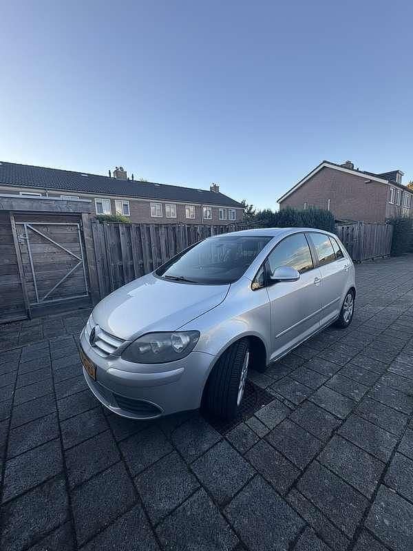 Occasion VW Golf Plus Sportline 116 PK (85 kW) 2005 Grijs MPV
