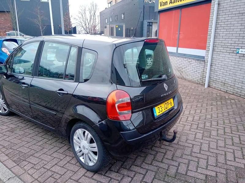 Occasion Renault Grand Modus Exception 101 PK (74 kW) 2009 Zwart, metallic lak MPV