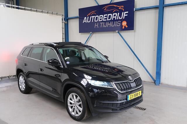 Zwart Gebruikt 2019 Skoda Kodiaq Business Line SUV | € 24.900 (Iets duurder) - Afbeelding 1/4