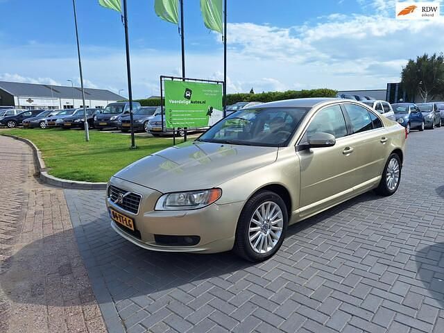 Geel Gebruikt 2007 Volvo S80 Summum Sedan | € 4.499 (Eerlijke prijs) - Afbeelding 1/4