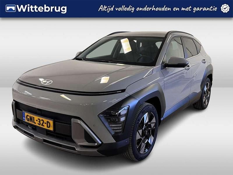 Grijs Gebruikt 2025 Hyundai Kona Premium SUV | € 33.925 (Iets duurder) - Afbeelding 1/3
