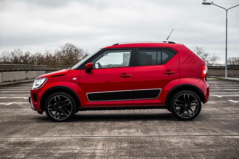 Occasion Suzuki Ignis 83 PK (61 kW) 2023 Rood Hatchback