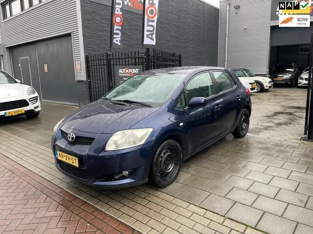 Blauw, metallic lak Gebruikt 2007 Toyota Auris Sol Hatchback | € 2.999 - Afbeelding 1/4