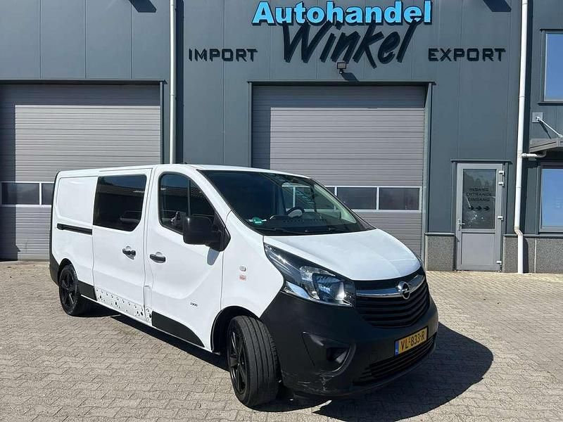 Wit Gebruikt 2015 Opel Vivaro Edition Van | € 4.600 (Goede deal) - Afbeelding 1/4