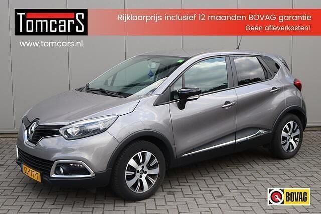Grijs Gebruikt 2015 Renault Captur Expression SUV | € 10.450 (Eerlijke prijs) - Afbeelding 1/4