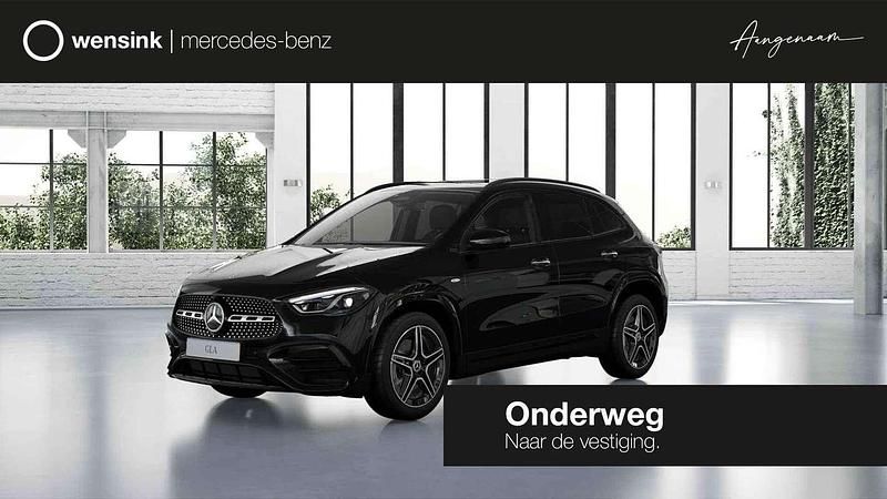 Zwart Nieuw 2025 Mercedes GLA250 Business SUV | € 57.900 (Iets duurder) - Afbeelding 1/4