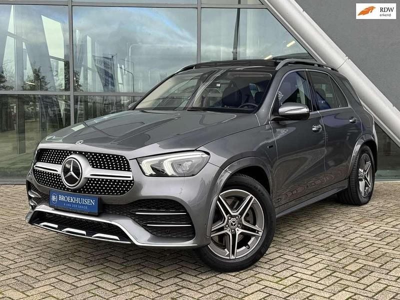 Grijs Gebruikt 2021 Mercedes GLE350 AMG Line Premium Plus SUV | € 59.950 (Super prijs) - Afbeelding 1/4