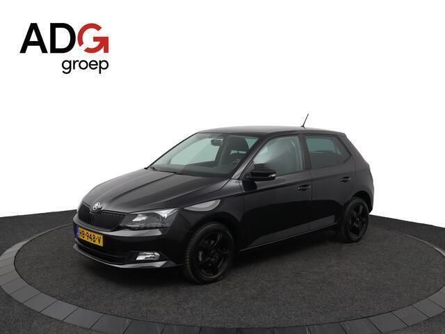 Zwart Gebruikt 2016 Skoda Fabia Hatchback | € 8.950 (Eerlijke prijs) - Afbeelding 1/4