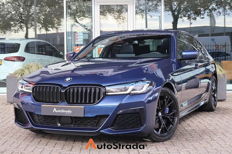 Blauw Gebruikt 2020 BMW 530 M Sport Sedan | € 40.900 (Eerlijke prijs) - Afbeelding 1/4