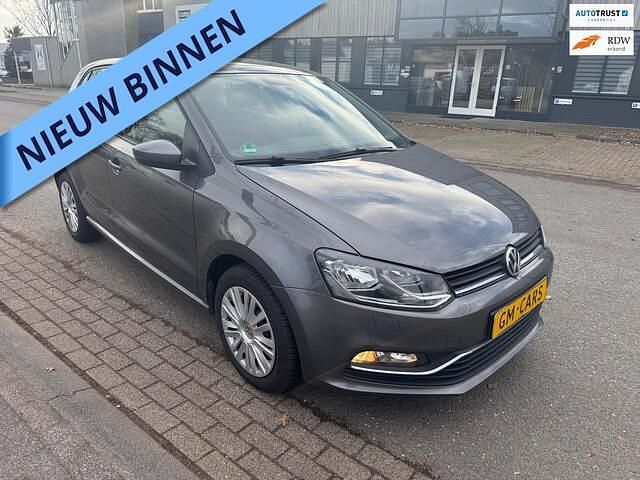 Grijs (metallic) Occasion 2016 VW Polo Highline Hatchback | € 8.450 (Goede deal) - Afbeelding 1/4