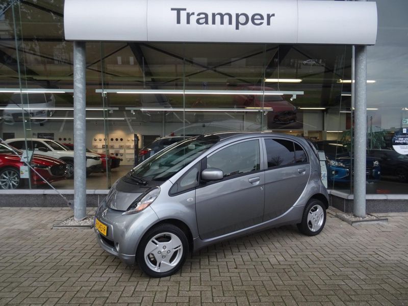 Hatchback Gebruikt 2013 Mitsubishi i-MiEV Hatchback | € 6.500 - Afbeelding 1/4