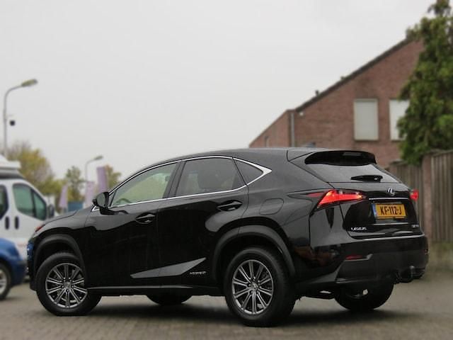 Occasion Lexus NX300h 197 PK (144 kW) 2016 Zwart SUV