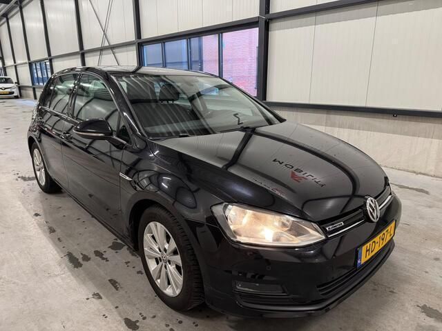 Zwart Gebruikt 2015 VW Golf VII Edition Hatchback | € 7.999 (Goede deal) - Afbeelding 1/4