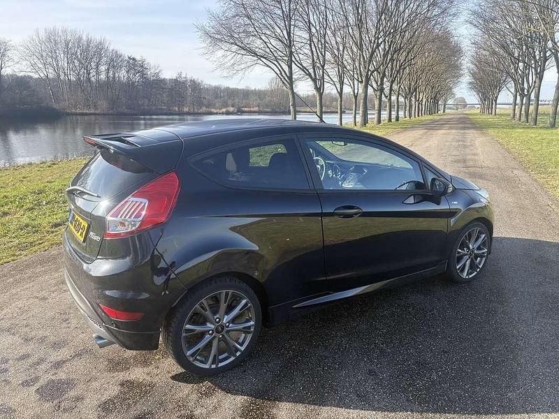 Occasion Ford Fiesta ST-Line 125 PK (91 kW) 2017 Zwart Hatchback