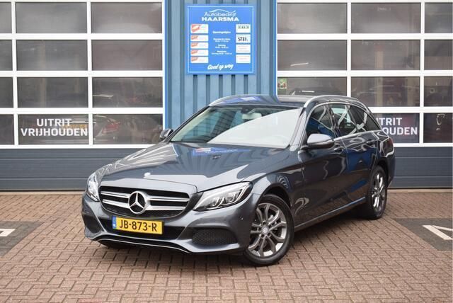 Grijs Occasion 2016 Mercedes C180 Ambition Stationwagen | € 17.650 (Iets duurder) - Afbeelding 1/4