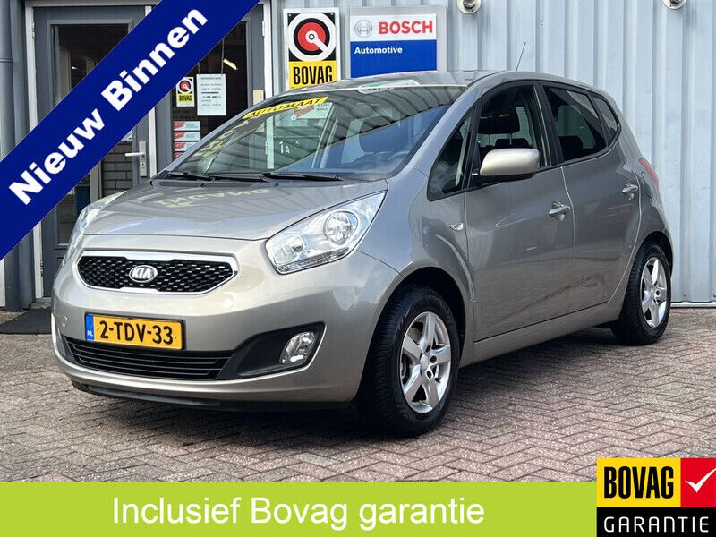 Grijs Gebruikt 2014 Kia Venga 2 Hatchback | € 14.950 (Duur) - Afbeelding 1/4