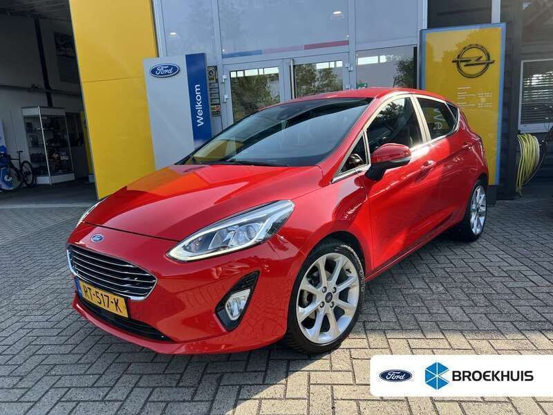 Rood Gebruikt 2018 Ford Fiesta Titanium X Hatchback | € 10.900 (Goede deal) - Afbeelding 1/3