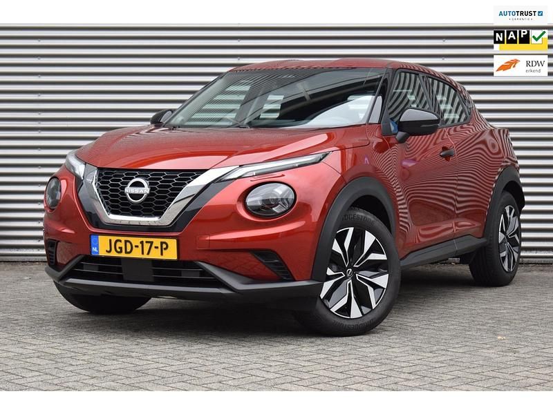 Rood Gebruikt 2025 Nissan Juke Acenta SUV | € 26.750 (Eerlijke prijs) - Afbeelding 1/4