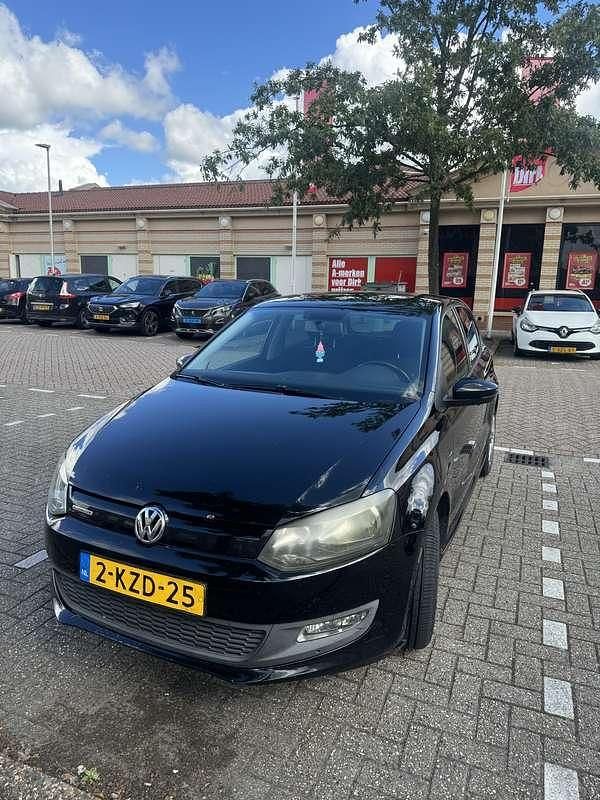 Occasion VW Polo 75 PK (55 kW) 2013 Zwart Sedan