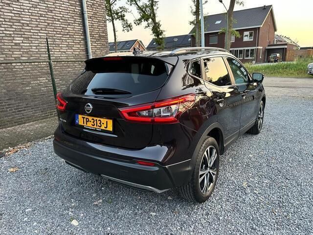 Occasion Nissan Qashqai N-Connecta 116 PK (85 kW) 2018 Paars SUV