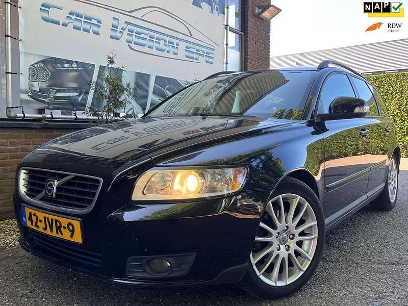 Zwart Gebruikt 2009 Volvo V50 Stationwagen | € 999 (Super prijs) - Afbeelding 1/4