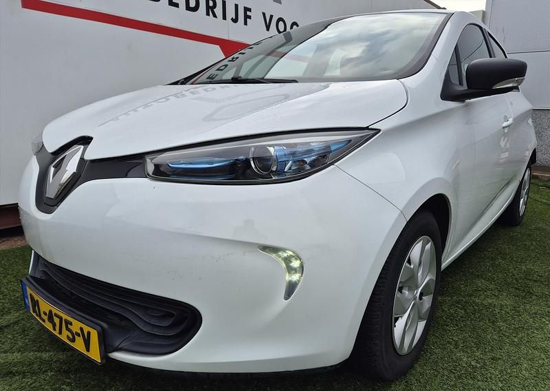 Occasion Renault Zoe Life 64 kW (88 PK) 2018 Wit Hatchback