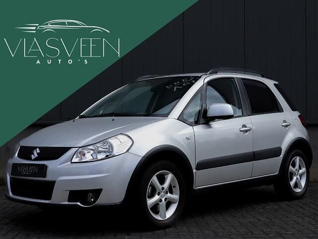 Grijs Gebruikt 2008 Suzuki SX4 MPV | € 4.950 (Eerlijke prijs) - Afbeelding 1/4