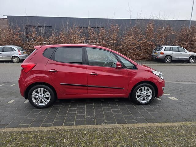 Occasion Hyundai ix20 125 PK (91 kW) 2012 Rood Hatchback