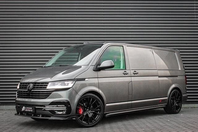 Grijs (metallic) Gebruikt 2020 VW T6.1 Edition Van | € 39.945 - Afbeelding 1/4