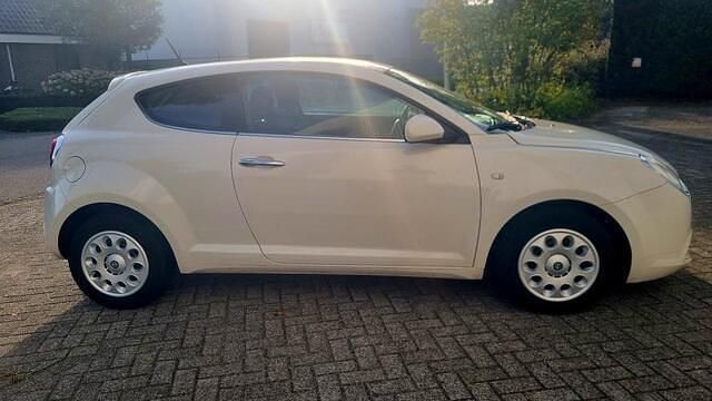 Occasion Alfa Romeo MiTo 79 PK (58 kW) 2010 Wit Hatchback