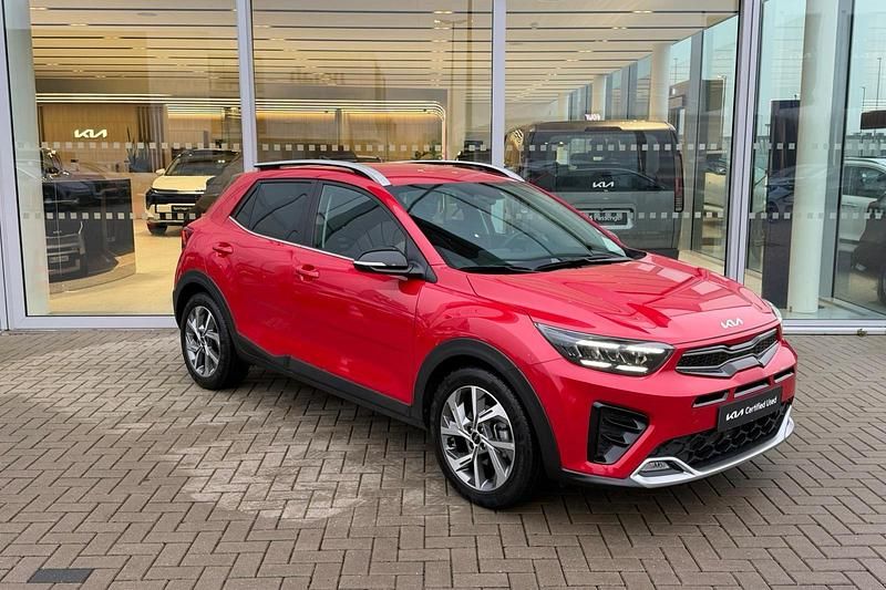 Occasion Kia Stonic GT-Line 101 PK (74 kW) 2025 Rood SUV
