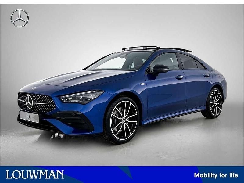 Blauw, metallic lak Nieuw 2025 Mercedes CLA250 Business Sedan | € 53.874 - Afbeelding 1/4