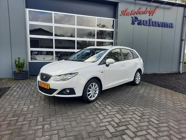 Wit Occasion 2012 Seat Ibiza ST Style Stationwagen | € 2.395 (Duur) - Afbeelding 1/4