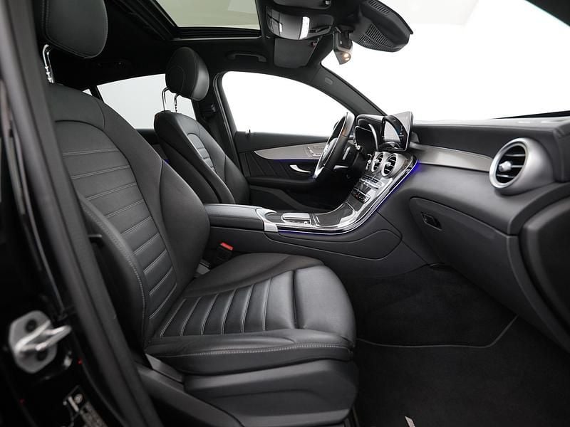 Occasion Mercedes GLC300 AMG line 2022 Zwart Coupé