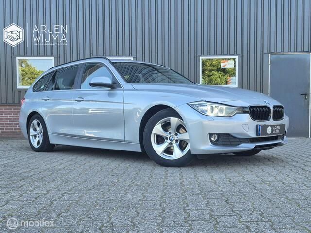 Grijs Gebruikt 2013 BMW 320 Stationwagen | € 5.999 (Iets duurder) - Afbeelding 1/4