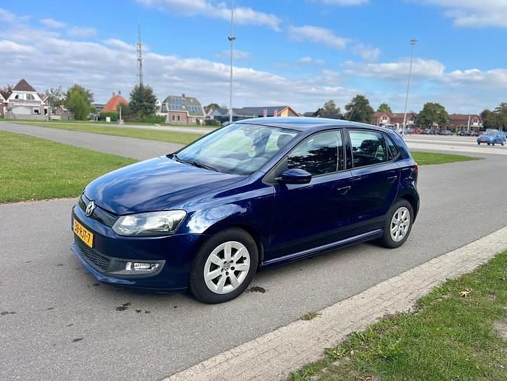 Gebruikt 2011 VW Polo | € 1.950 (Super prijs) - Afbeelding 1/4