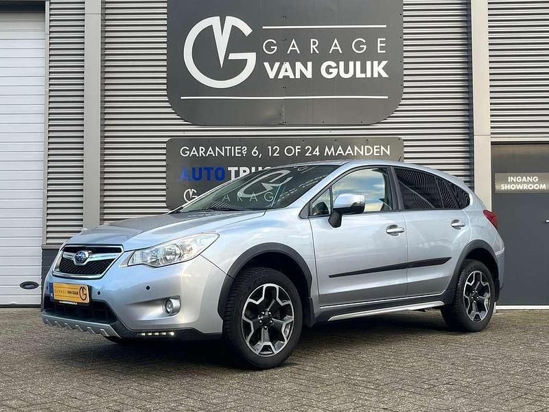 Grijs, metallic lak Gebruikt 2014 Subaru XV SUV | € 14.995 (Eerlijke prijs) - Afbeelding 1/3