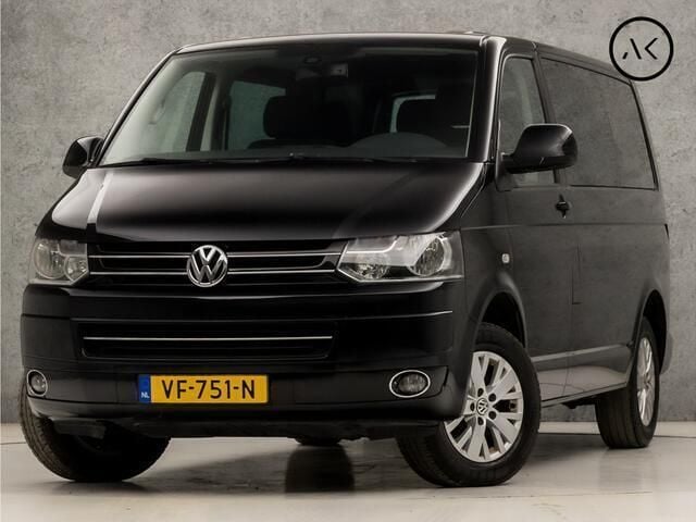Zwart Gebruikt 2013 VW T5 Highline Van | € 13.445 (Eerlijke prijs) - Afbeelding 1/4