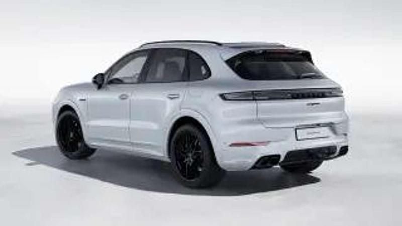 Nieuw Porsche Cayenne Black Edition 470 PK (345 kW) 2025 Zilver SUV
