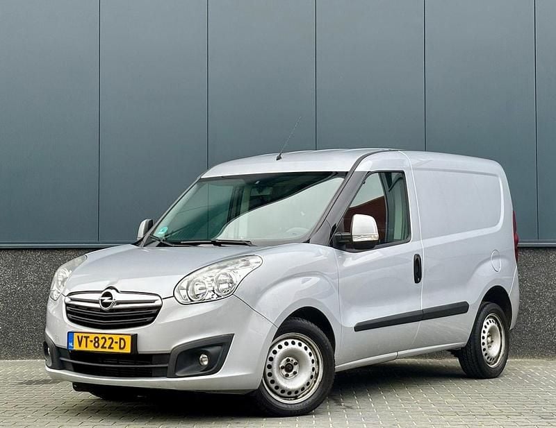 Overige Gebruikt 2016 Opel Combo Sport Sedan | € 3.495 (Goede deal) - Afbeelding 1/4