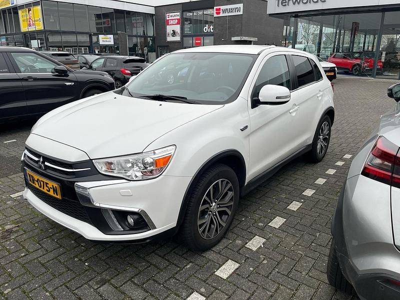 Wit Gebruikt 2019 Mitsubishi ASX SUV | € 17.945 (Eerlijke prijs) - Afbeelding 1/3