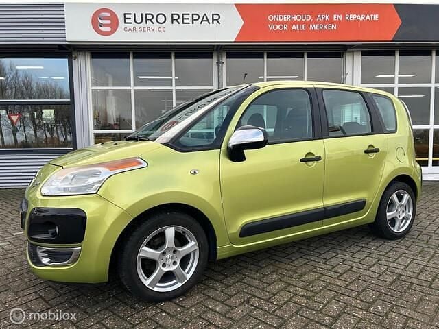 Geel Occasion 2009 Citroën C3 Picasso MPV | € 2.999 (Eerlijke prijs) - Afbeelding 1/4