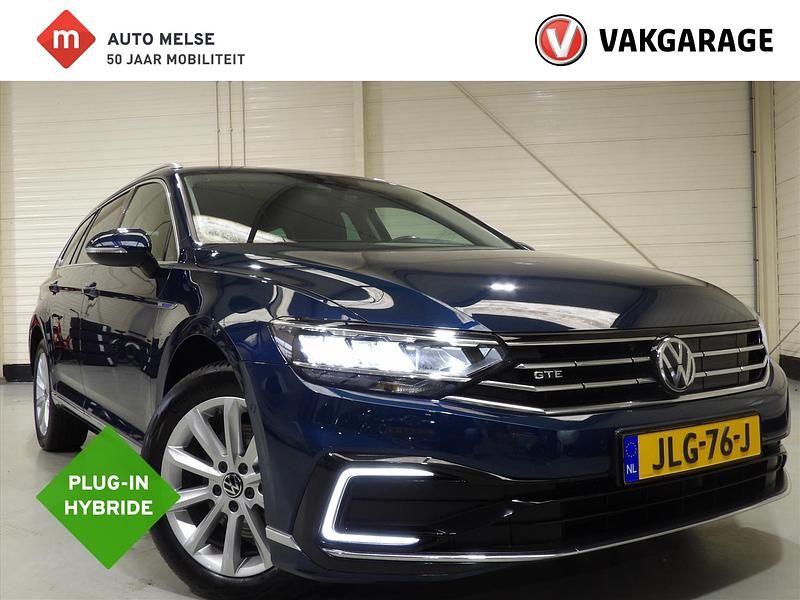 Blauw Gebruikt 2020 VW Passat GTE Stationwagen | € 23.945 (Eerlijke prijs) - Afbeelding 1/4