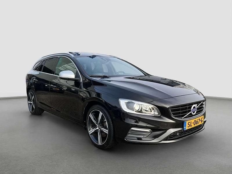 Occasion Volvo V60 Business Edition 191 PK (140 kW) 2018 Zwart Stationwagen